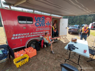 Unité mobile de VE2CVR qui a servi de poste de commandement